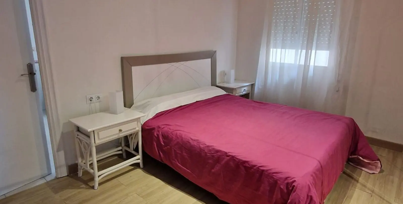 Sale of middle floor apartment in Estepona 6