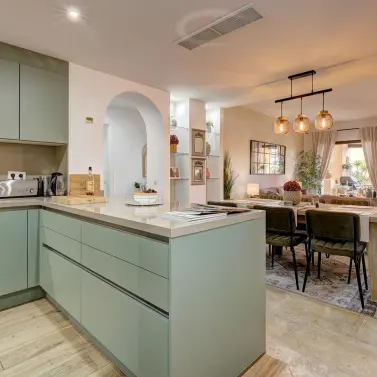 Продажа апартаментов на среднем этаже в La Duquesa