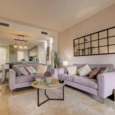 Продажа апартаментов на среднем этаже в La Duquesa