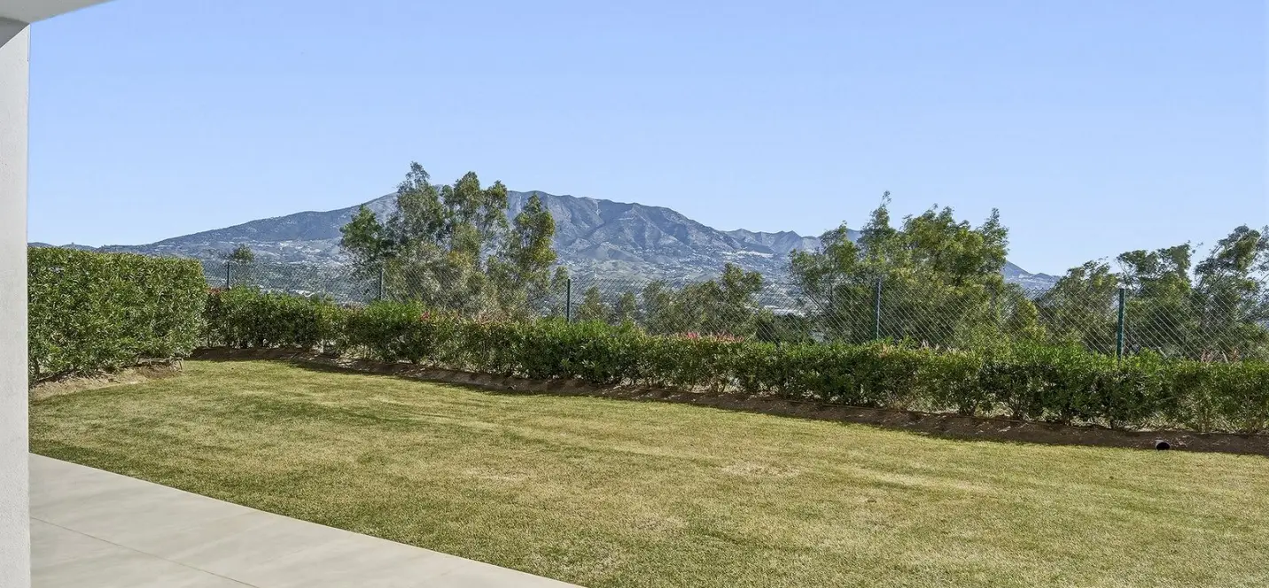 Sale of ground floor apartment in La Cala Golf 1