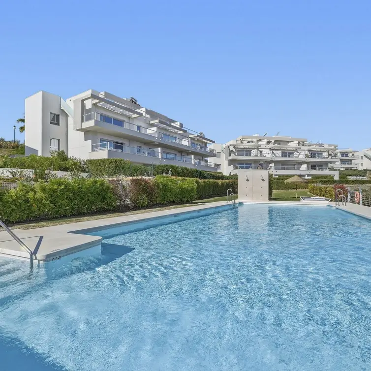 Sale of ground floor apartment in La Cala Golf