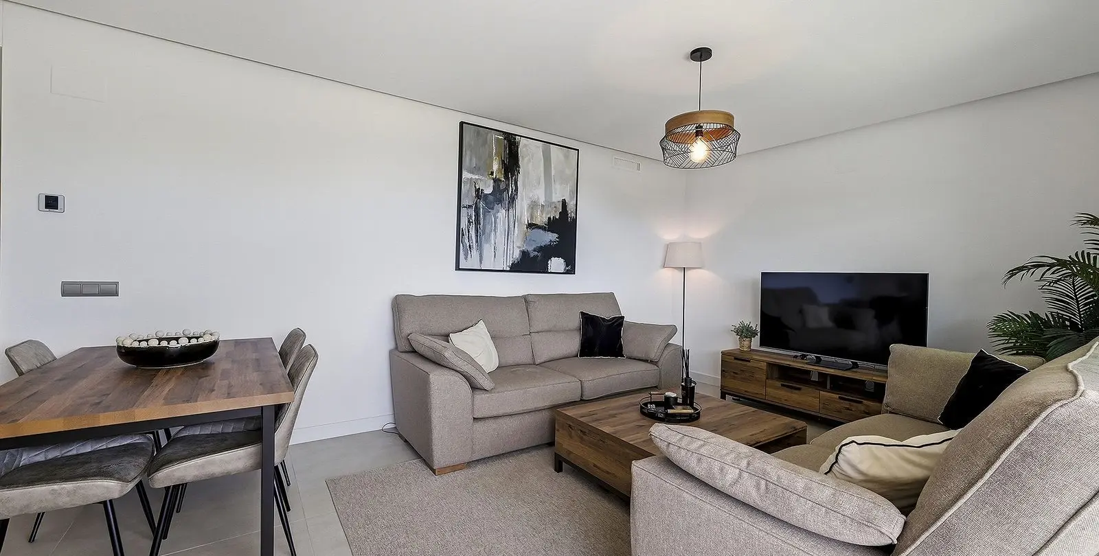 Sale of ground floor apartment in La Cala Golf 13