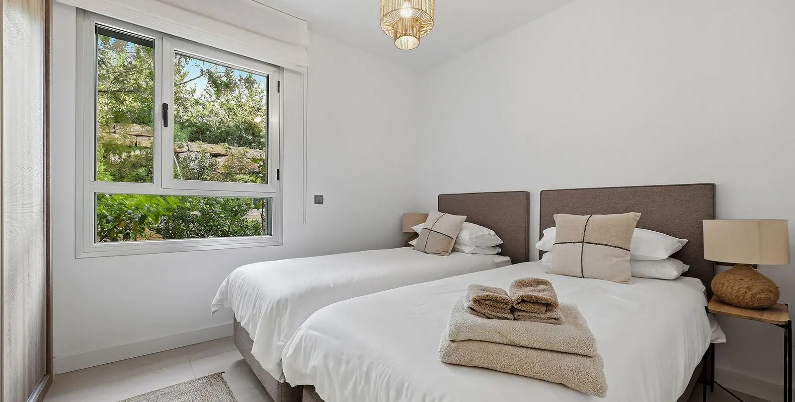 Sale of ground floor apartment in La Cala Golf 17
