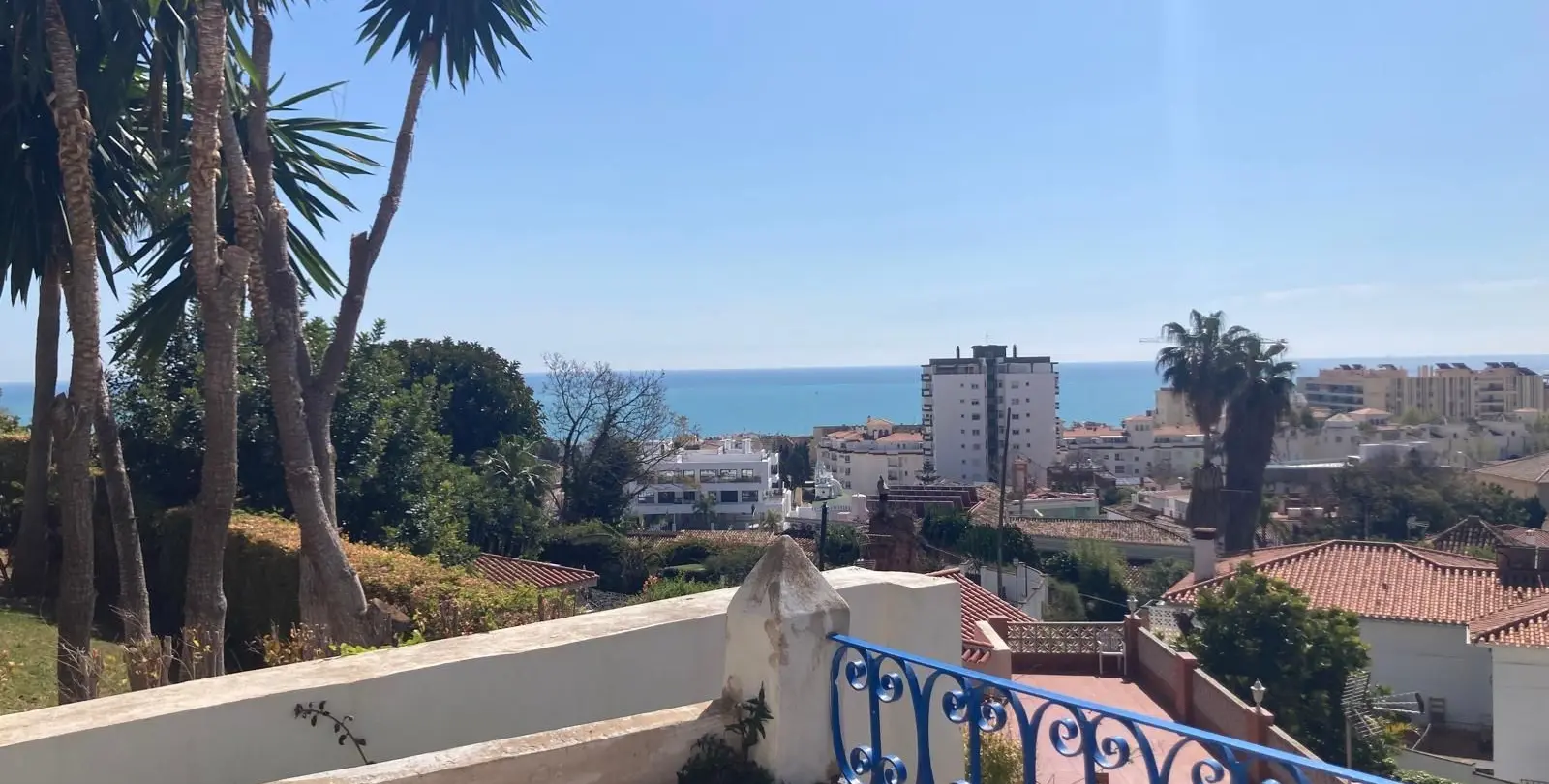 Продажа  отдельно стоящей виллы в Torremolinos 15