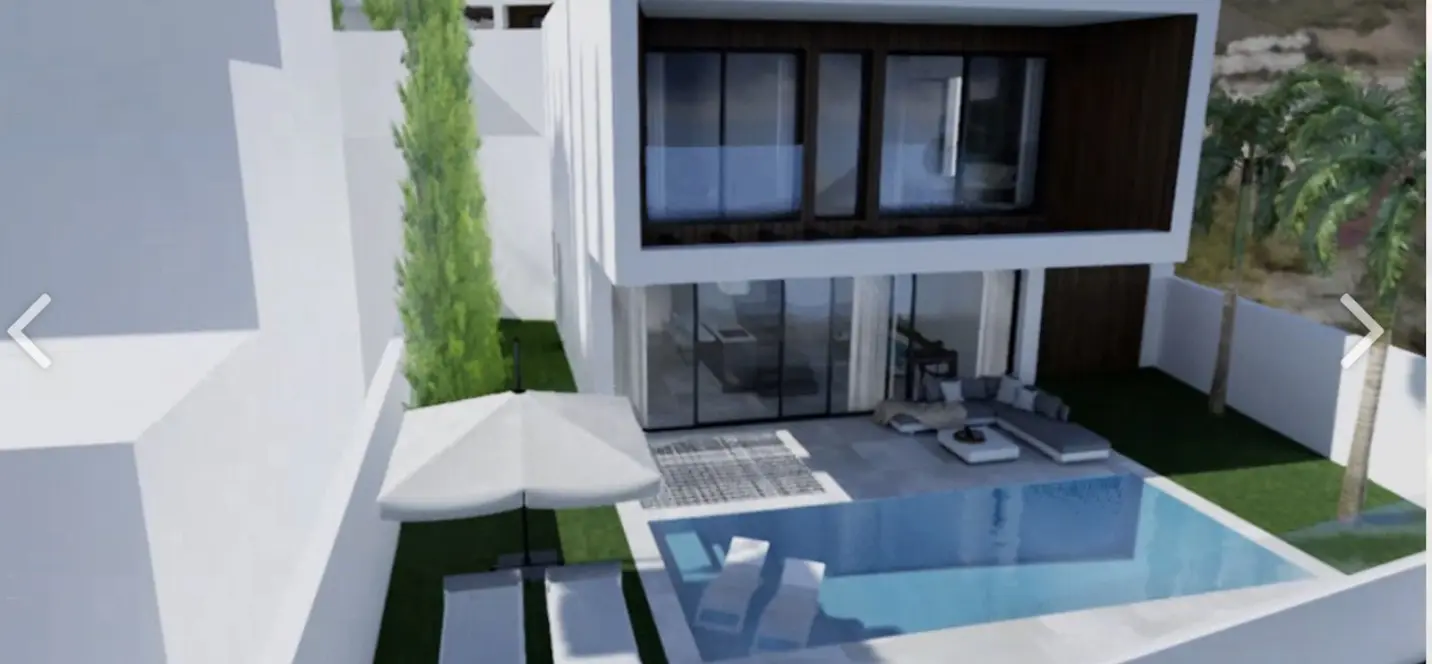 Sale of detached villa in Nerja 0