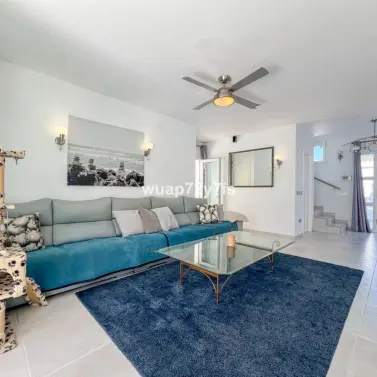 Venta de villa independiente en Costalita