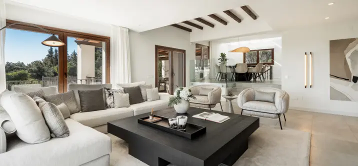 Sale of detached villa in Selwo 1