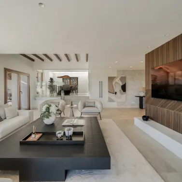 Sale of detached villa in Selwo