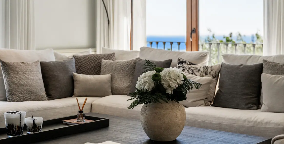 Sale of detached villa in Selwo 5