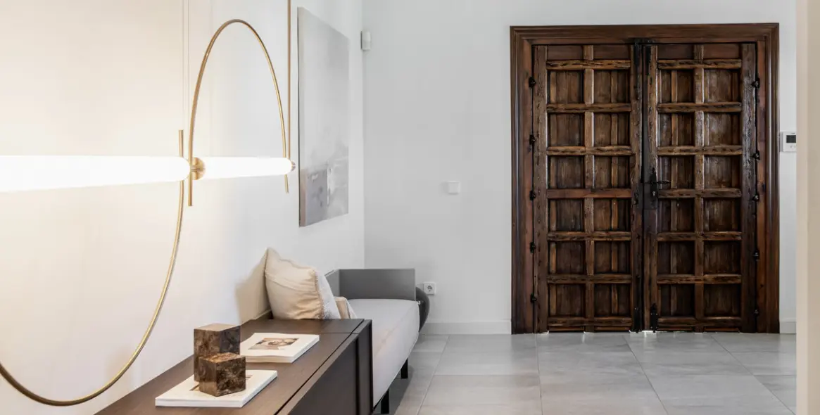 Sale of detached villa in Selwo 32