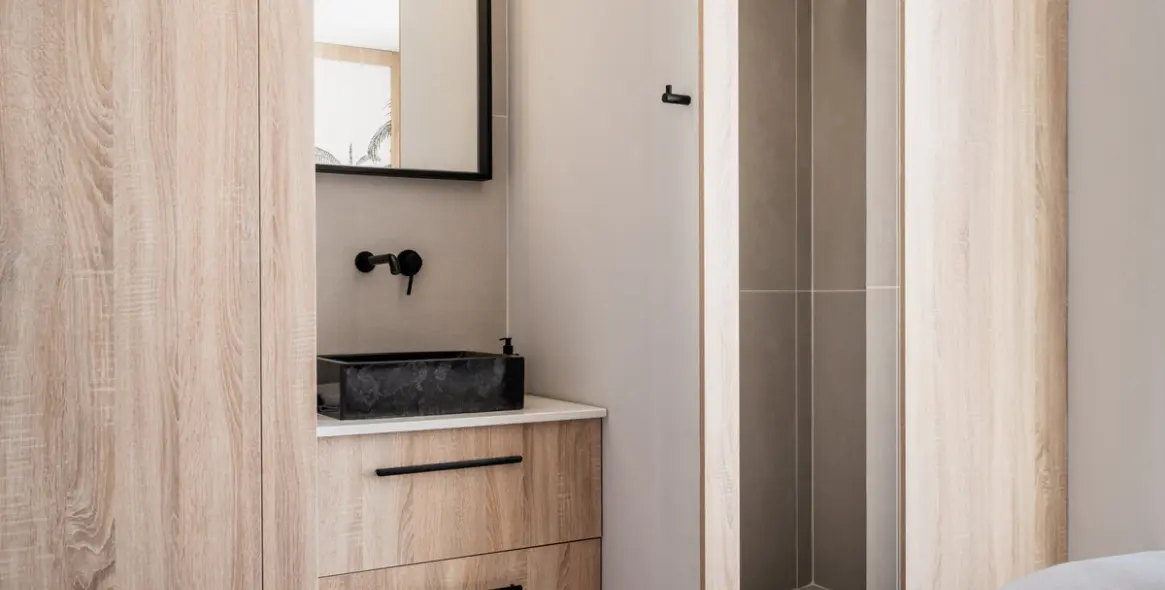 Sale of detached villa in El Madroñal 16