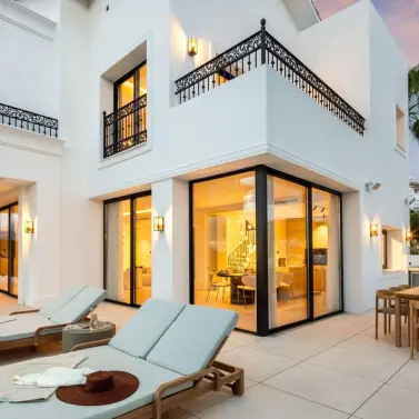 Sale of detached villa in Los Arqueros