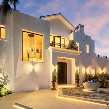 Sale of detached villa in Los Arqueros