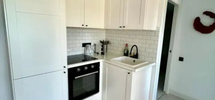 Продажа апартаментов на среднем этаже в Nueva Andalucía 0