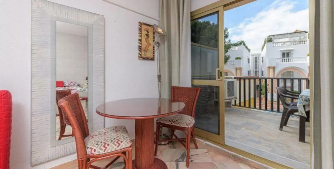 Продажа апартаментов на первом этаже в Elviria 3