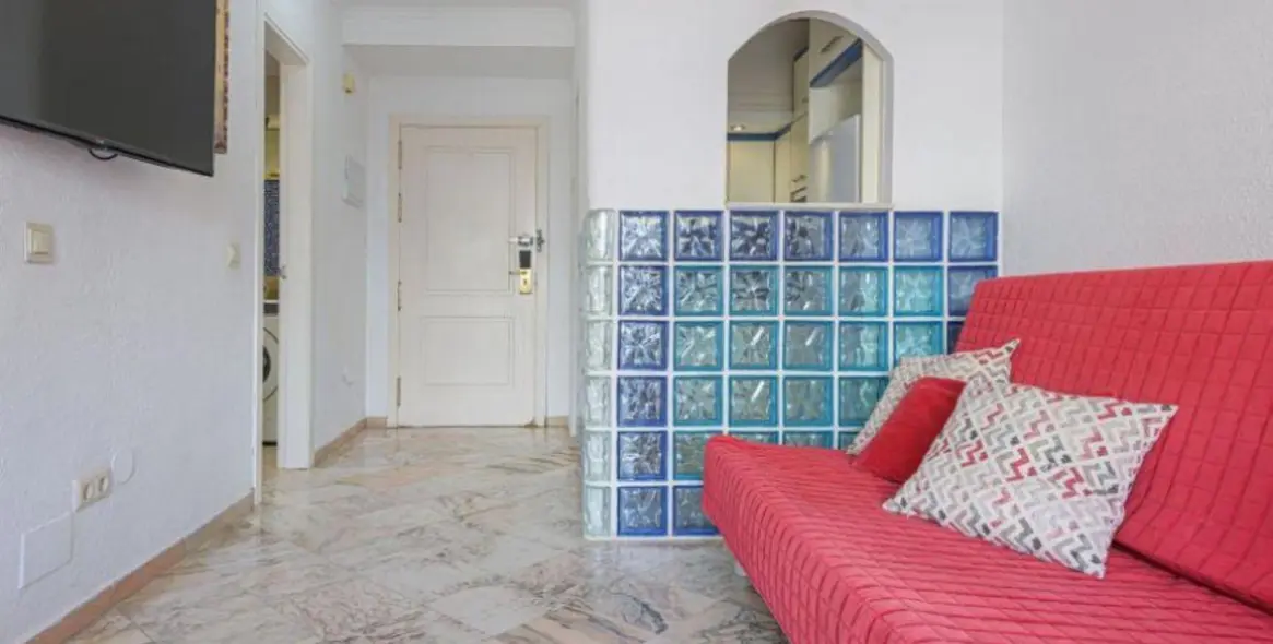 Продажа апартаментов на первом этаже в Elviria 8