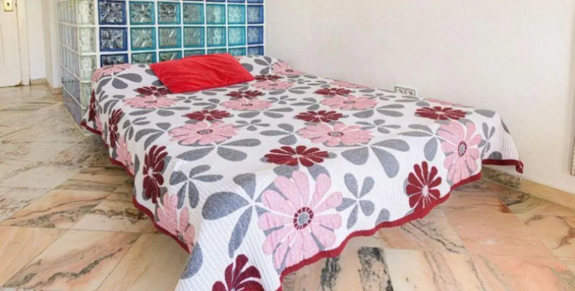 Продажа апартаментов на первом этаже в Elviria 13