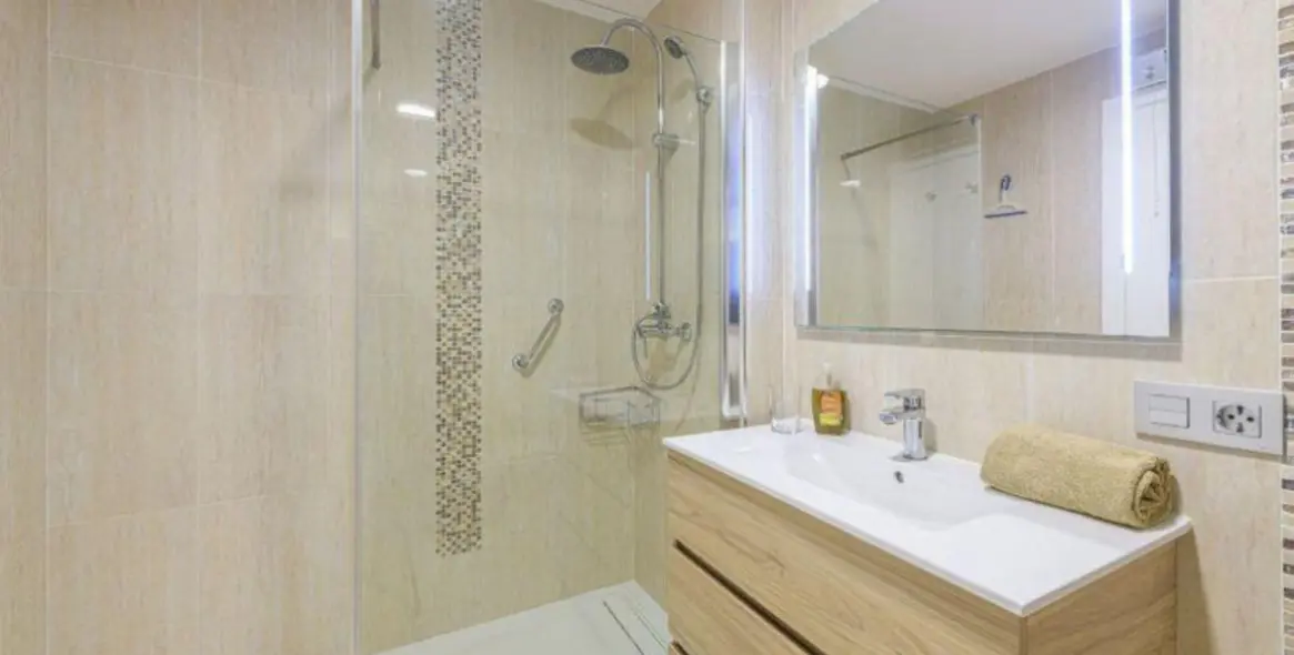 Продажа апартаментов на первом этаже в Elviria 14