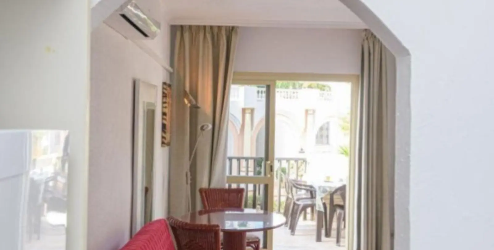 Продажа апартаментов на первом этаже в Elviria 7