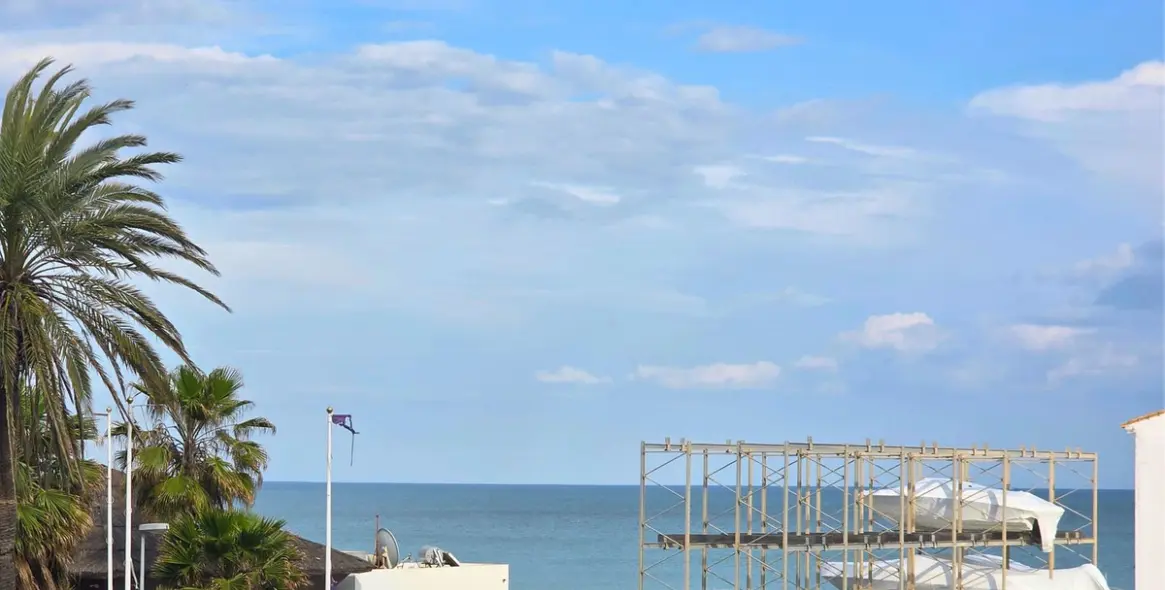 Продажа апартаментов на среднем этаже в La Duquesa 2