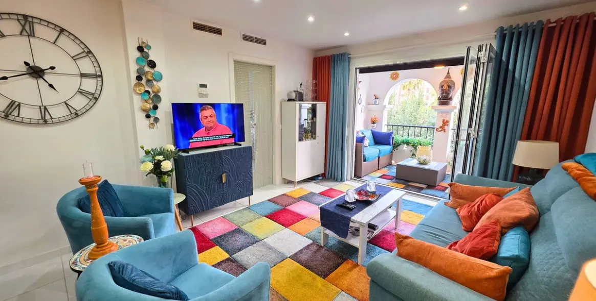 Продажа апартаментов на среднем этаже в La Duquesa 3