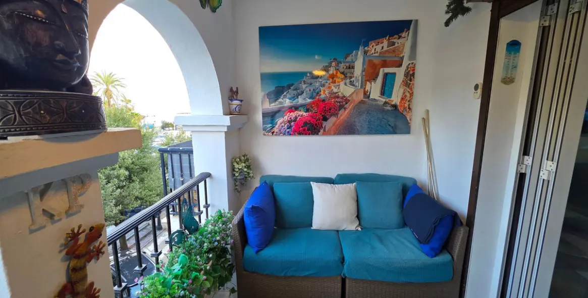 Продажа апартаментов на среднем этаже в La Duquesa 22