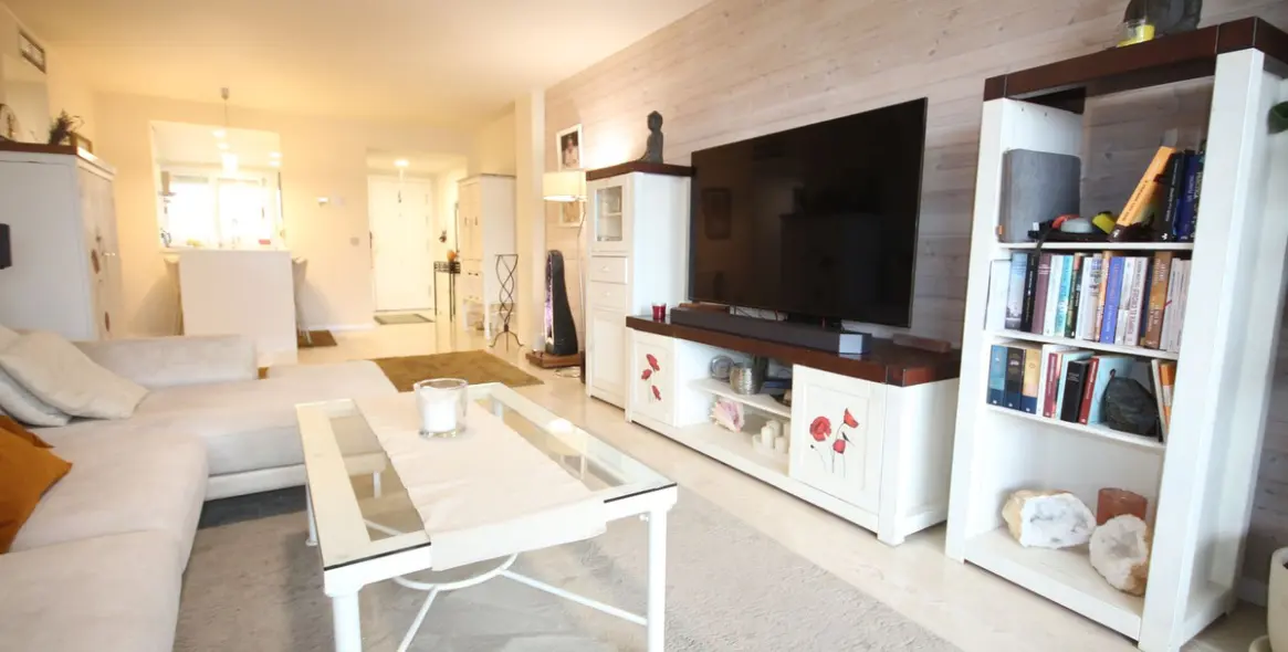 Sale of penthouse in Guadalmina Alta 5