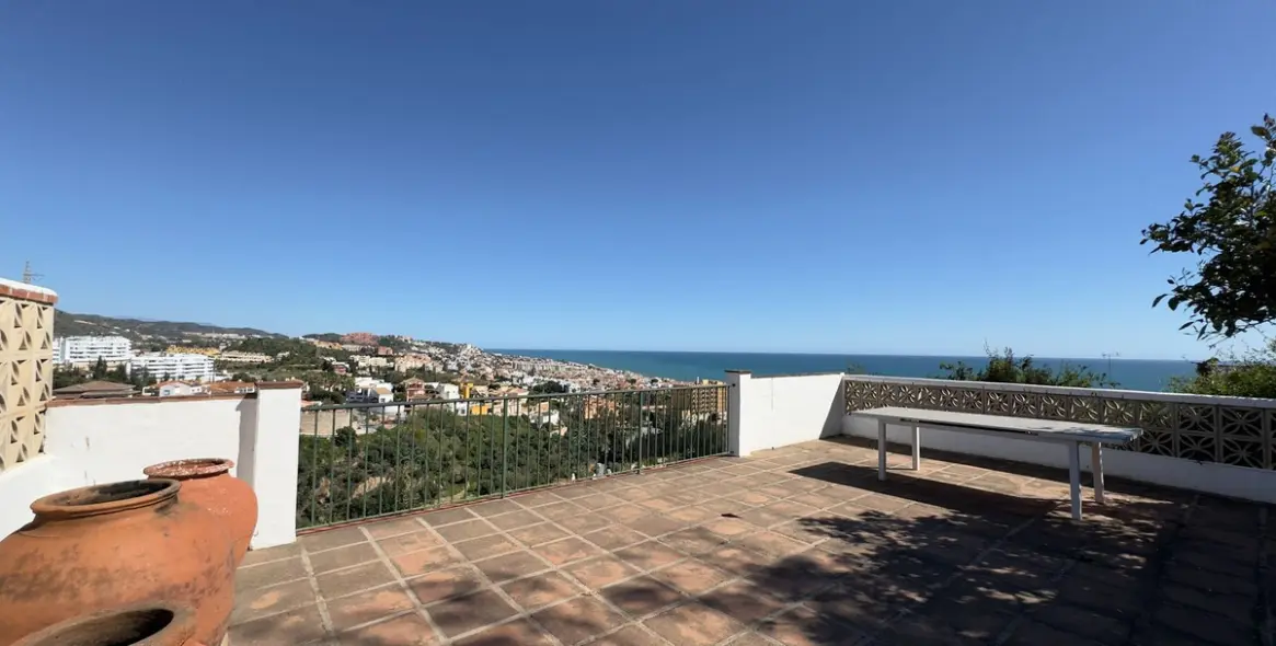Sale of semi-detached house in La Cala del Moral 26