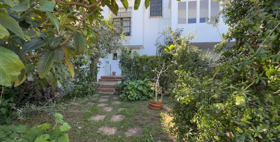 Sale of semi-detached house in La Cala del Moral 27