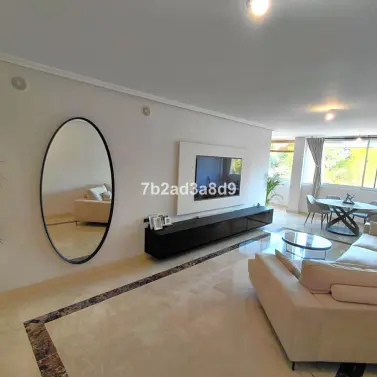 Sale of middle floor apartment in Nagüeles
