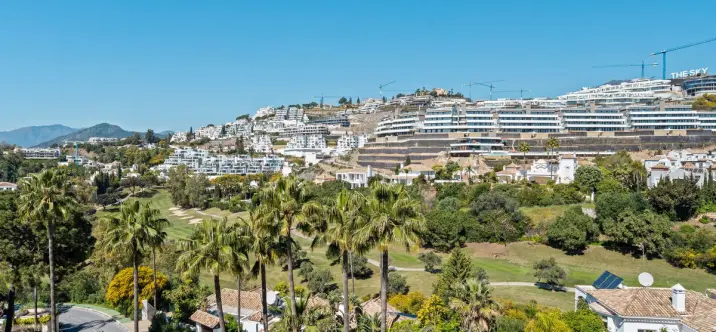 Sale of penthouse in La Quinta 0