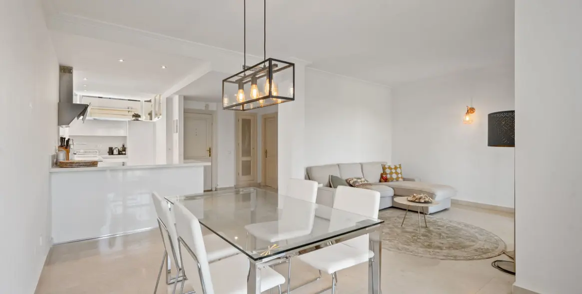 Sale of penthouse in La Quinta 3