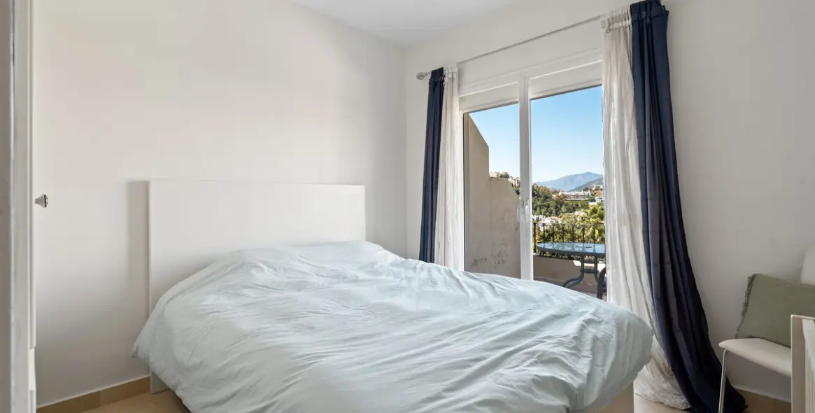 Sale of penthouse in La Quinta 15