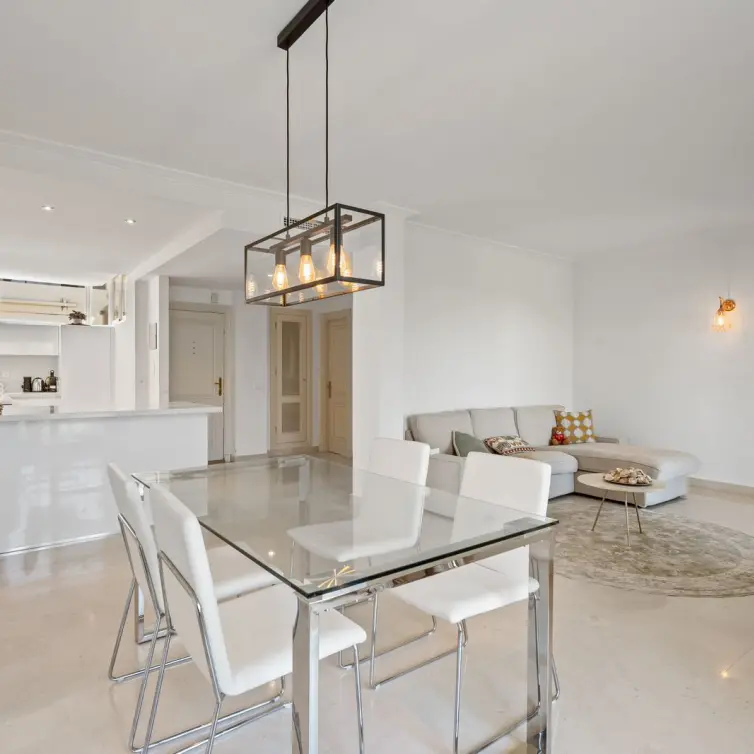 Sale of penthouse in La Quinta