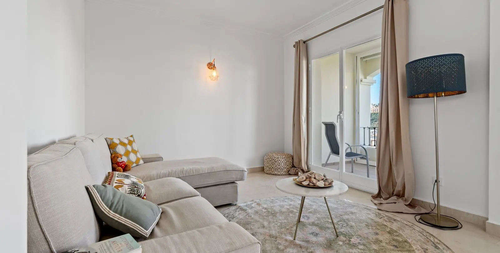 Sale of penthouse in La Quinta 6