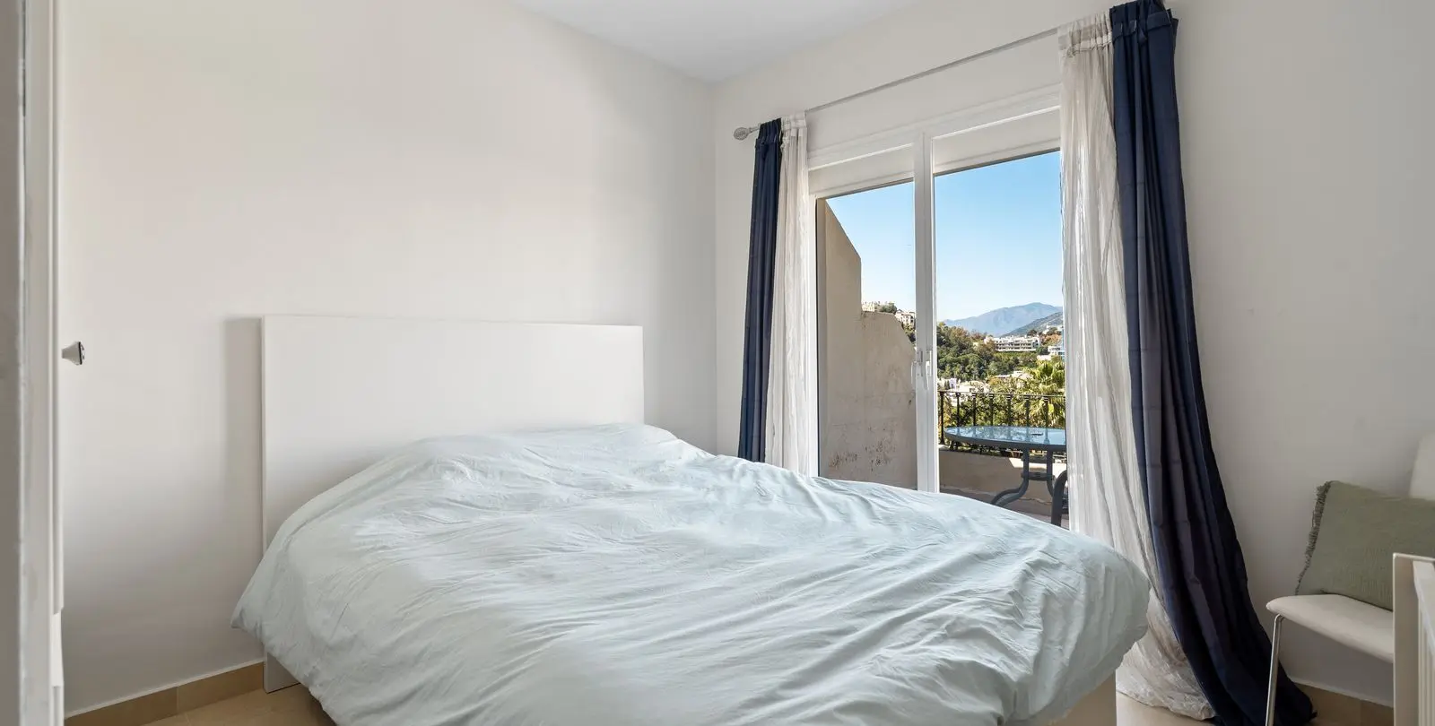Sale of penthouse in La Quinta 15