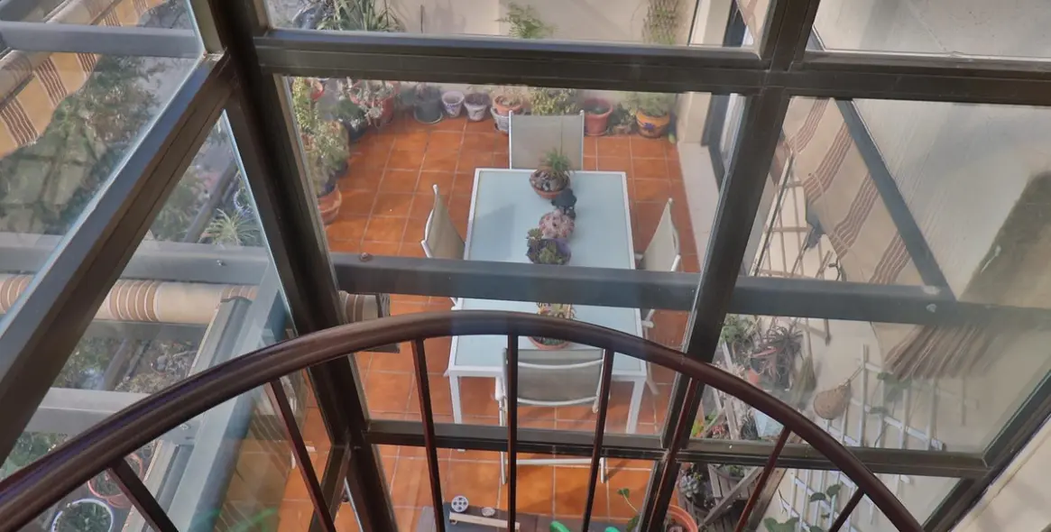 Sale of middle floor apartment in Málaga 22