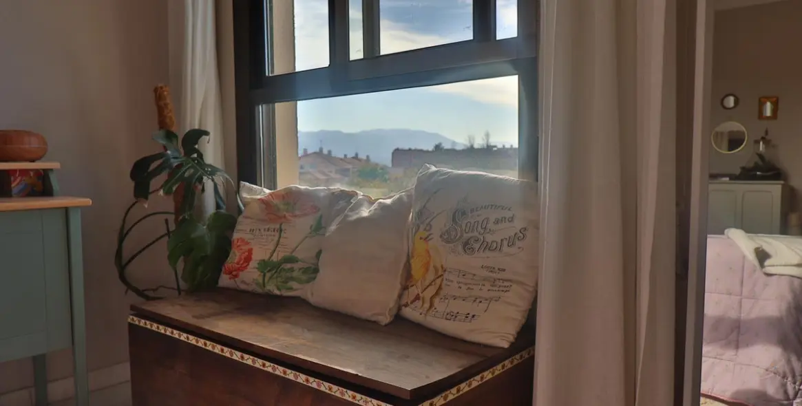 Sale of middle floor apartment in Málaga 42