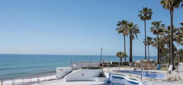 Продажа таунхауса в New Golden Mile 2