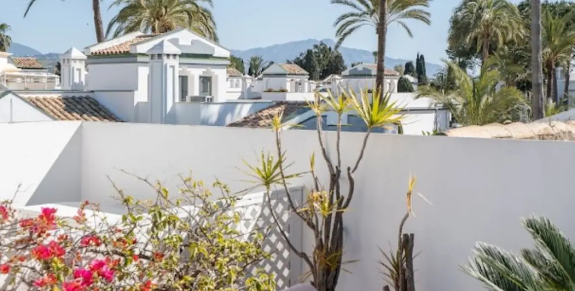 Продажа таунхауса в New Golden Mile 22