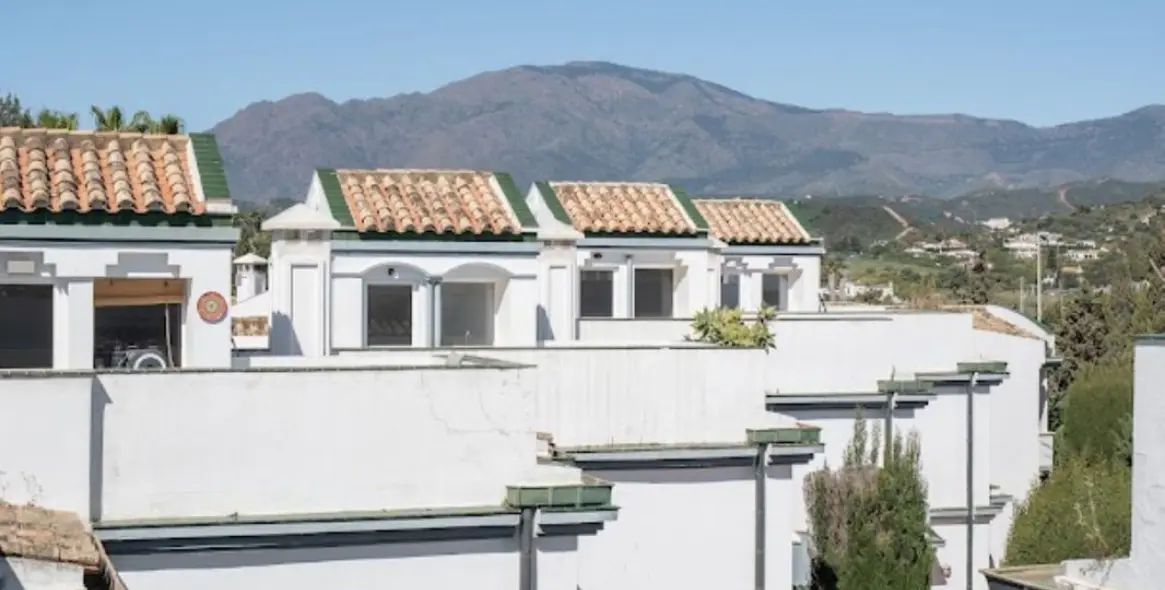 Продажа таунхауса в New Golden Mile 38