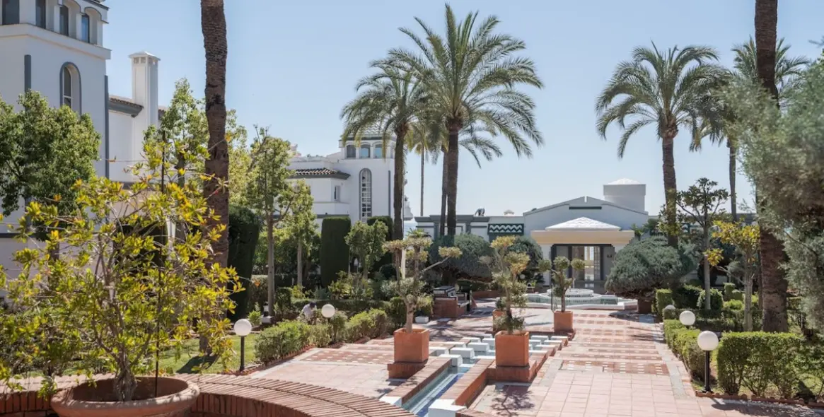 Продажа таунхауса в New Golden Mile 40