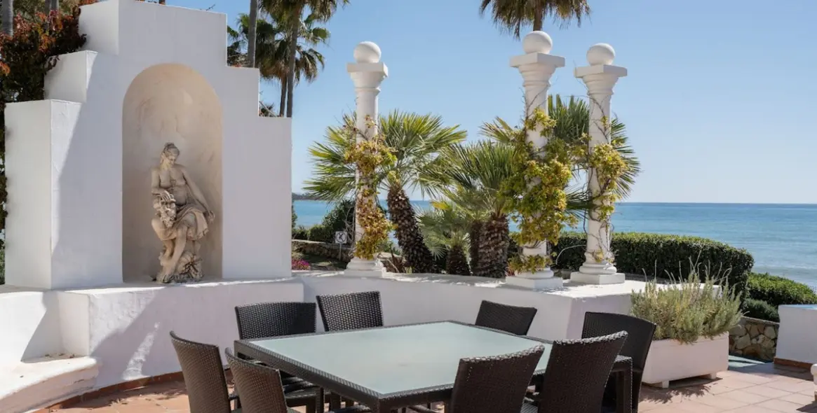 Продажа таунхауса в New Golden Mile 41