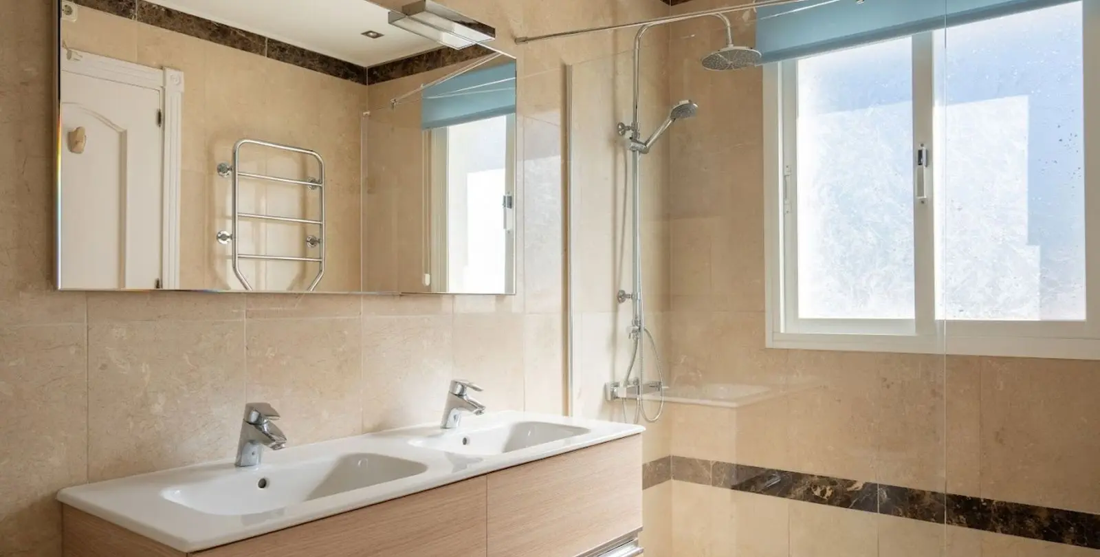 Venta de adosado en New Golden Mile 8