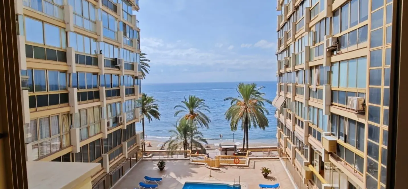Продажа апартаментов на среднем этаже в Marbella 1