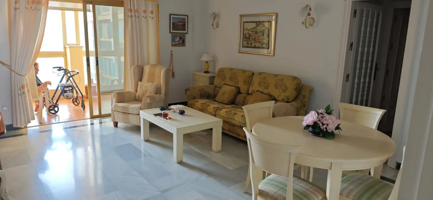Продажа апартаментов на среднем этаже в Marbella 4