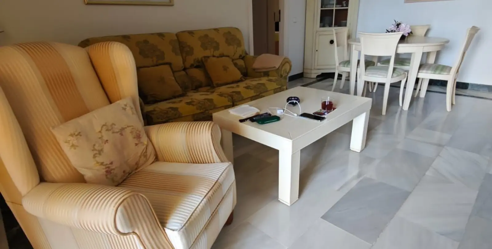 Продажа апартаментов на среднем этаже в Marbella 6