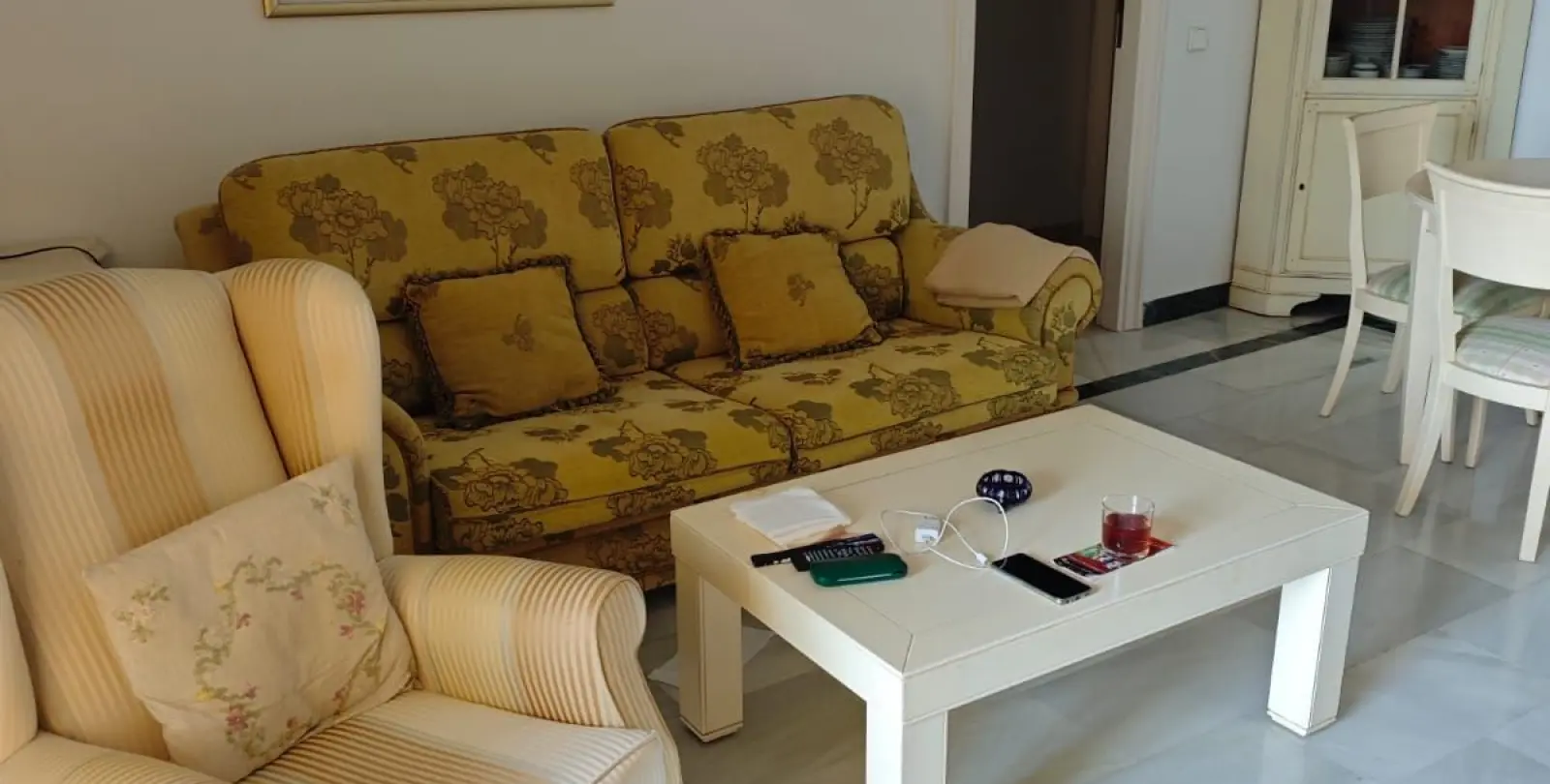 Продажа апартаментов на среднем этаже в Marbella 9