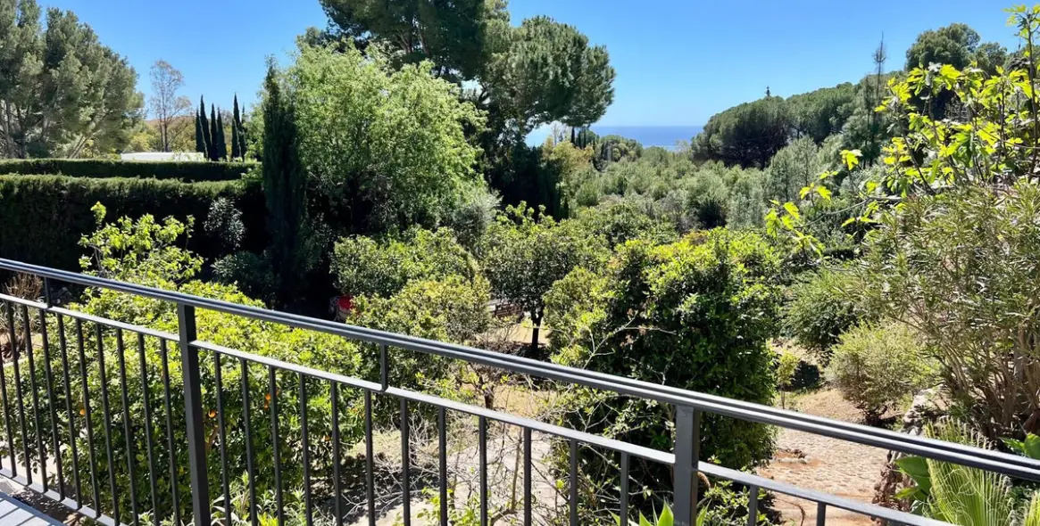 Продажа  отдельно стоящей виллы в Mijas 4