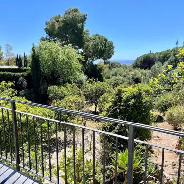 Продажа  отдельно стоящей виллы в Mijas